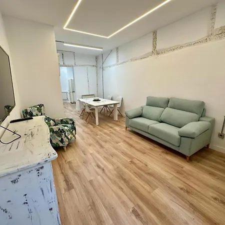 Apartamentos Carolina By Gaiarooms Leon Exterior photo